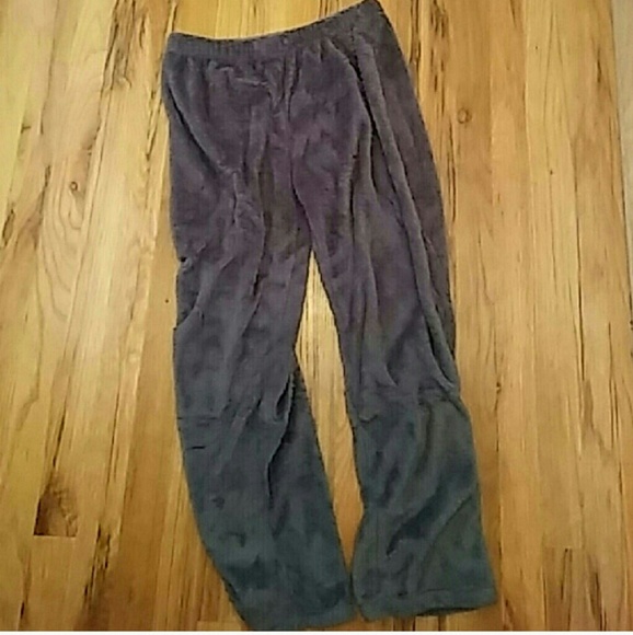 Snuggly lounge capri pants - Picture 4 of 4